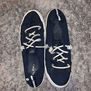 Women’s crest vibe sneaker Sperry